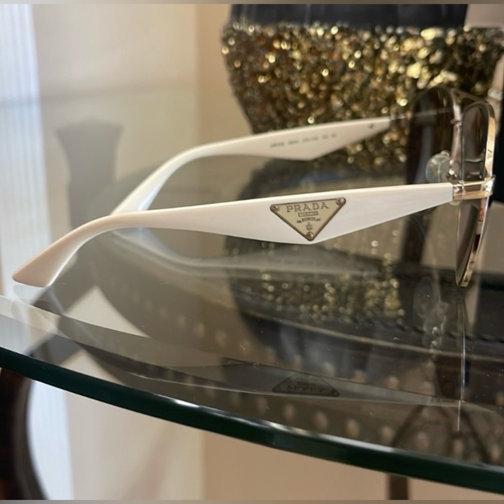 Prada SPR 52QS Aviator Sunglasses White Frame Silver Mirror Lenses - Picture 6 of 14